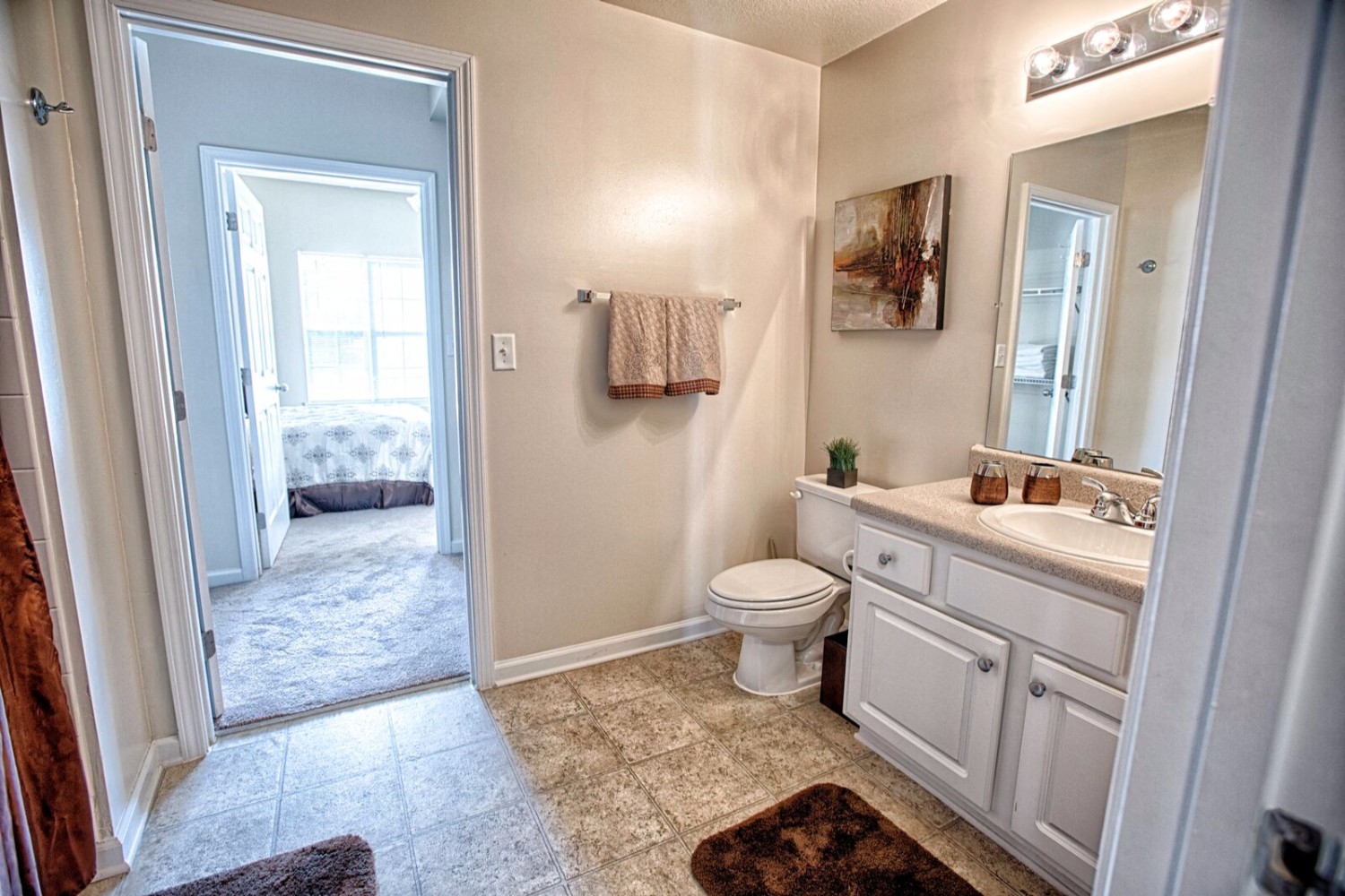 Highland Pointe Apartments in Huntsville, AL